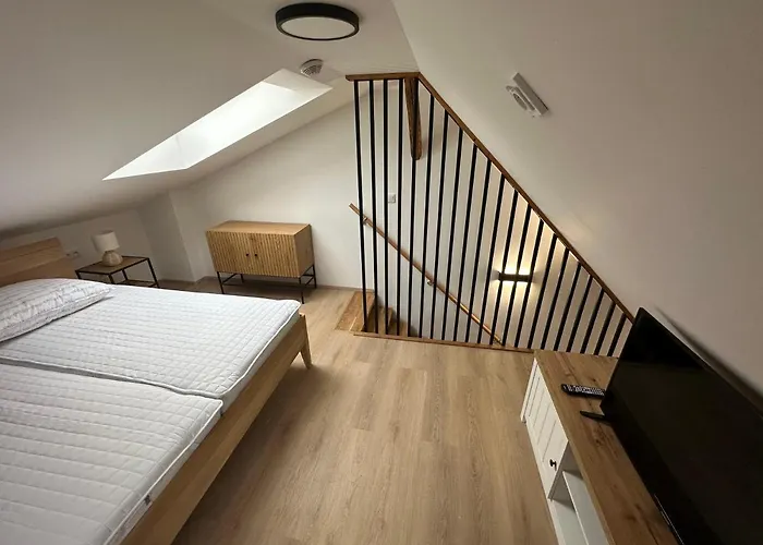 Lady Apartments